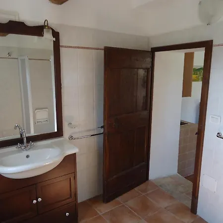 Casali Del Toppello Apartamento Mantignana