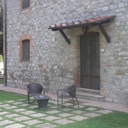 Casali Del Toppello Mantignana